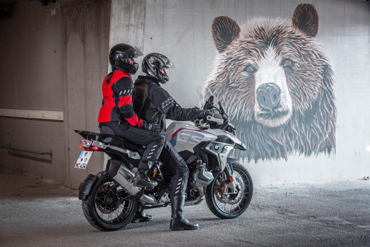 Grizzly Sport & Motorrad Resort ザンクト・マルガレーテン・イム・ルンガウ エクステリア 写真